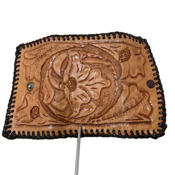 Vintage Tooled Leather 2-Piece Keychain Checkbook PAT 1960s Floral Western Tan - Picture 4 of 8